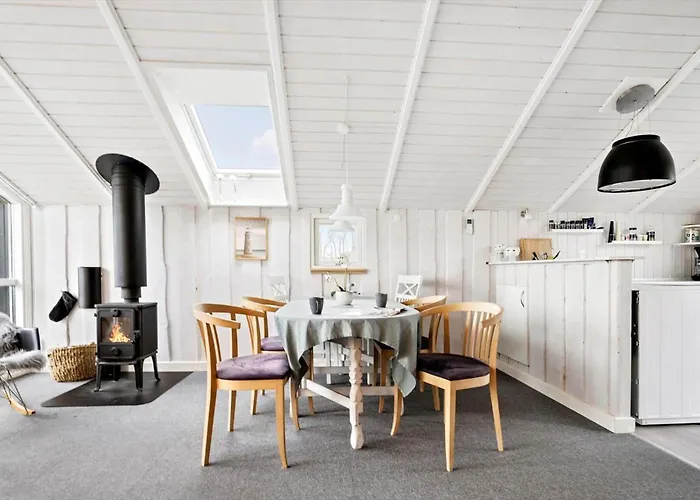 Sj279-bjert-oluf-ravns-vej-29 * Abjerg