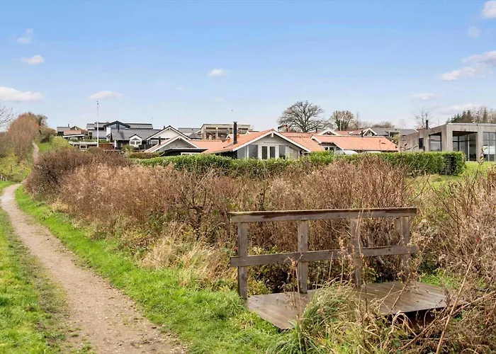 Sj279-bjert-oluf-ravns-vej-29 *